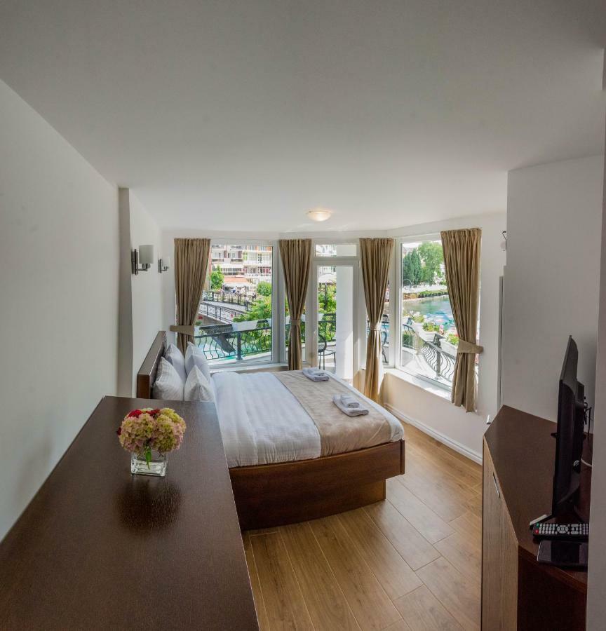 Seasons Hotel Struga Luaran gambar