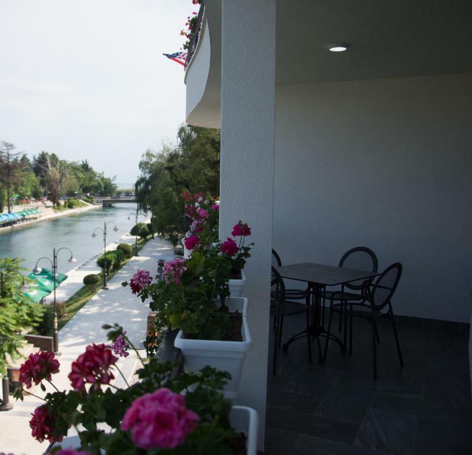 Seasons Hotel Struga Luaran gambar