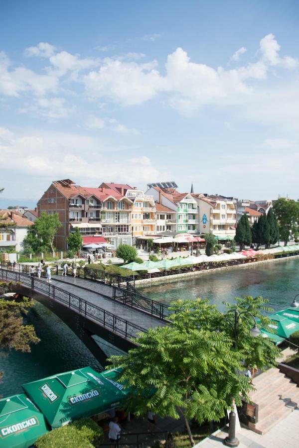 Seasons Hotel Struga Luaran gambar