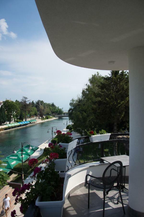 Seasons Hotel Struga Luaran gambar