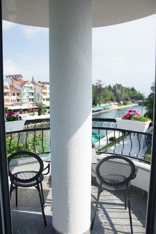 Seasons Hotel Struga Luaran gambar