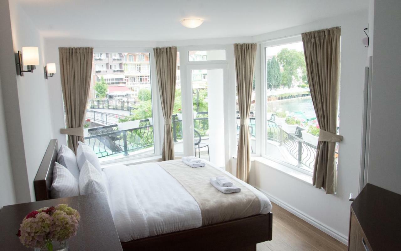 Seasons Hotel Struga Luaran gambar